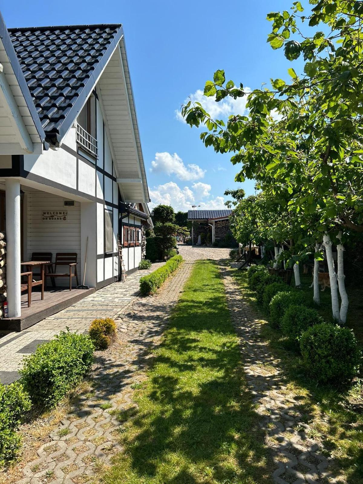 Pokoje Goscinne Nad Morzem Bobolin Esterno foto